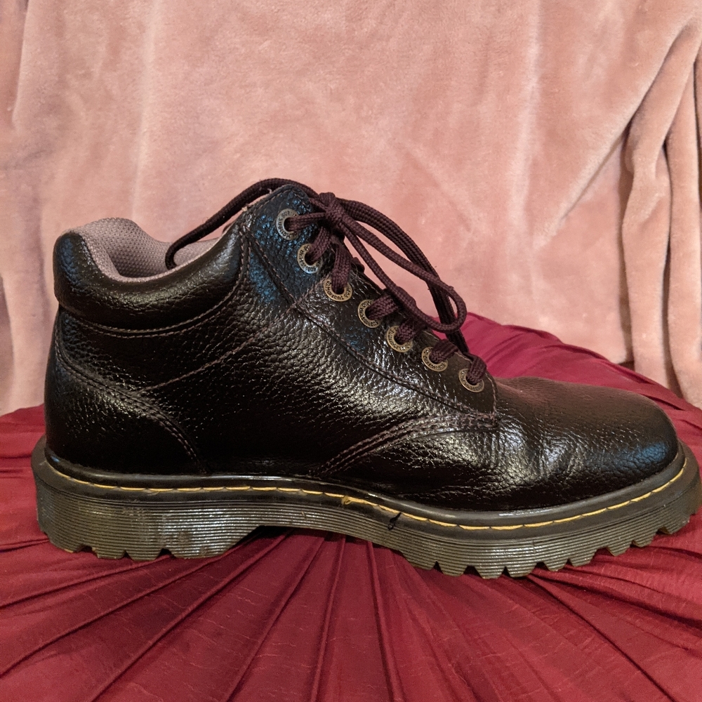Men's Dr. Martens Leather Oxfords